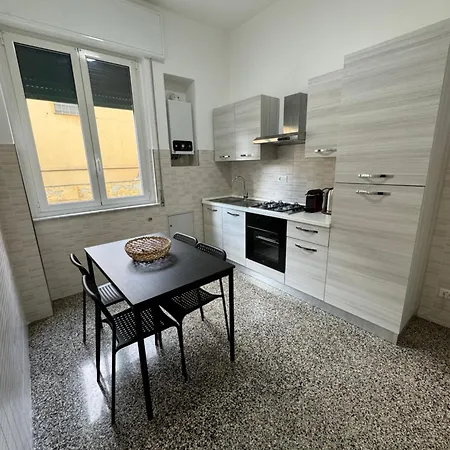 Cristina Apartment *